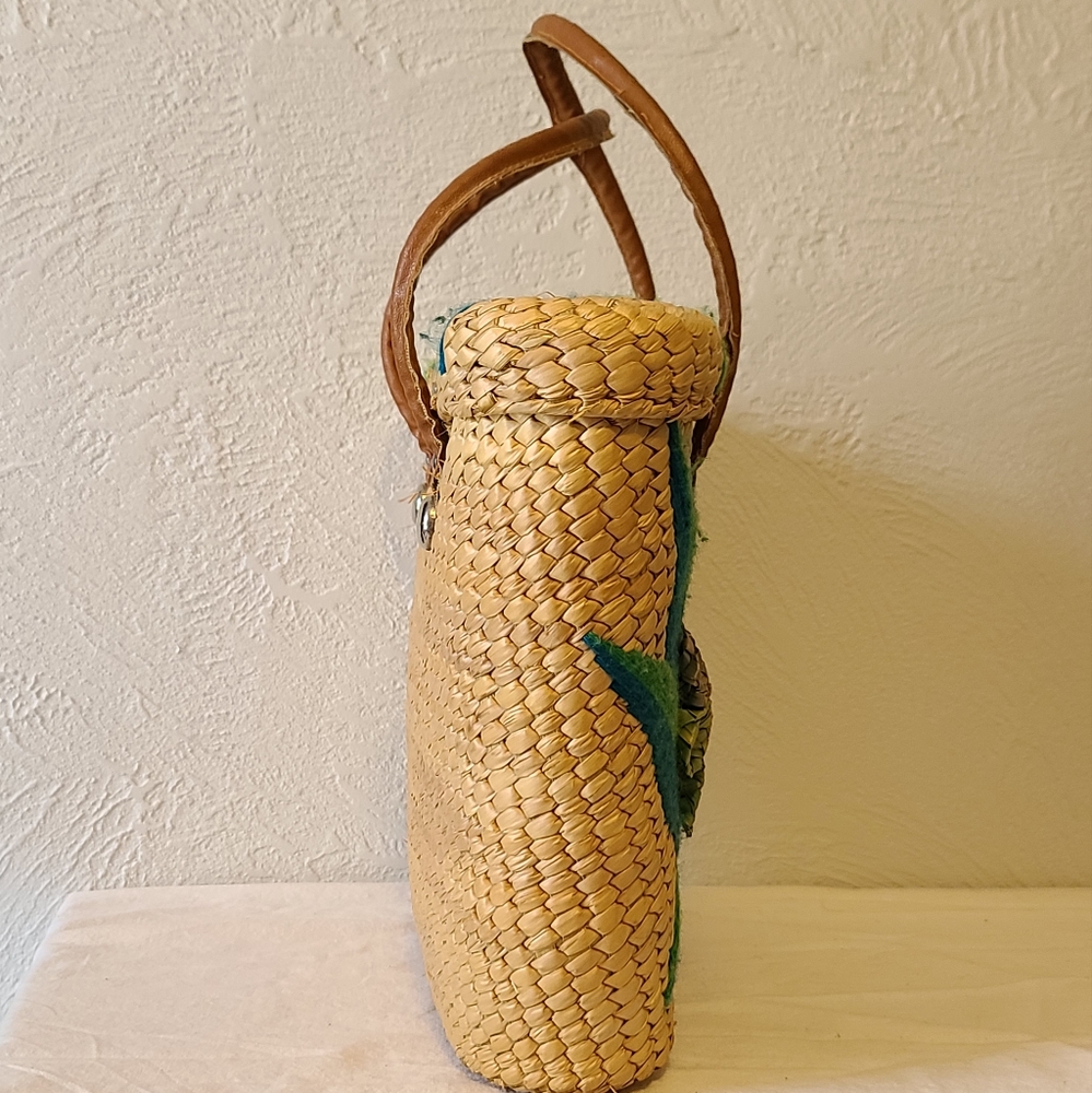 Vintage 1960s woven basket purse - Picture 5 of 11